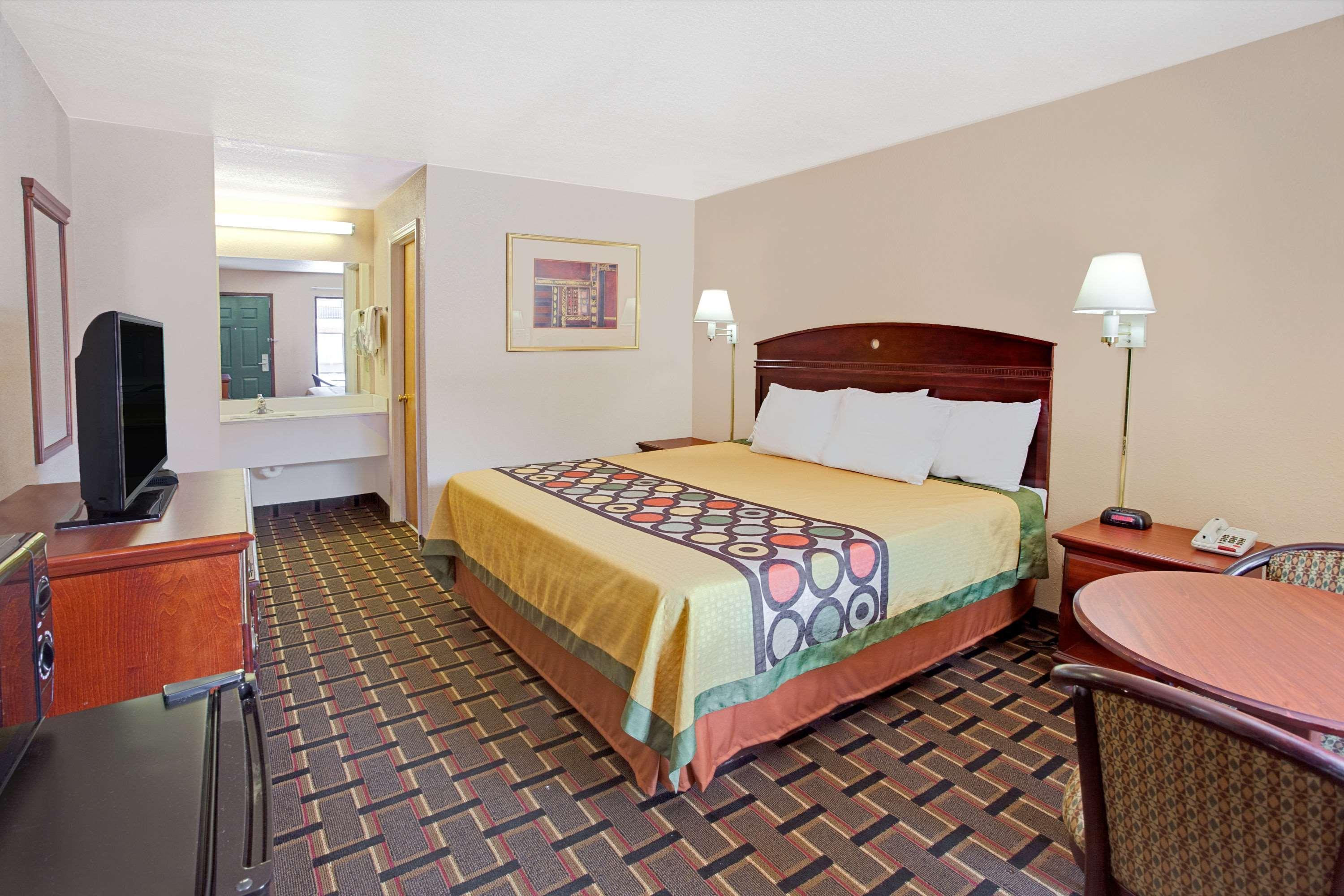 Super 8 By Wyndham Acworth/Atlanta Area Hotel Eksteriør billede