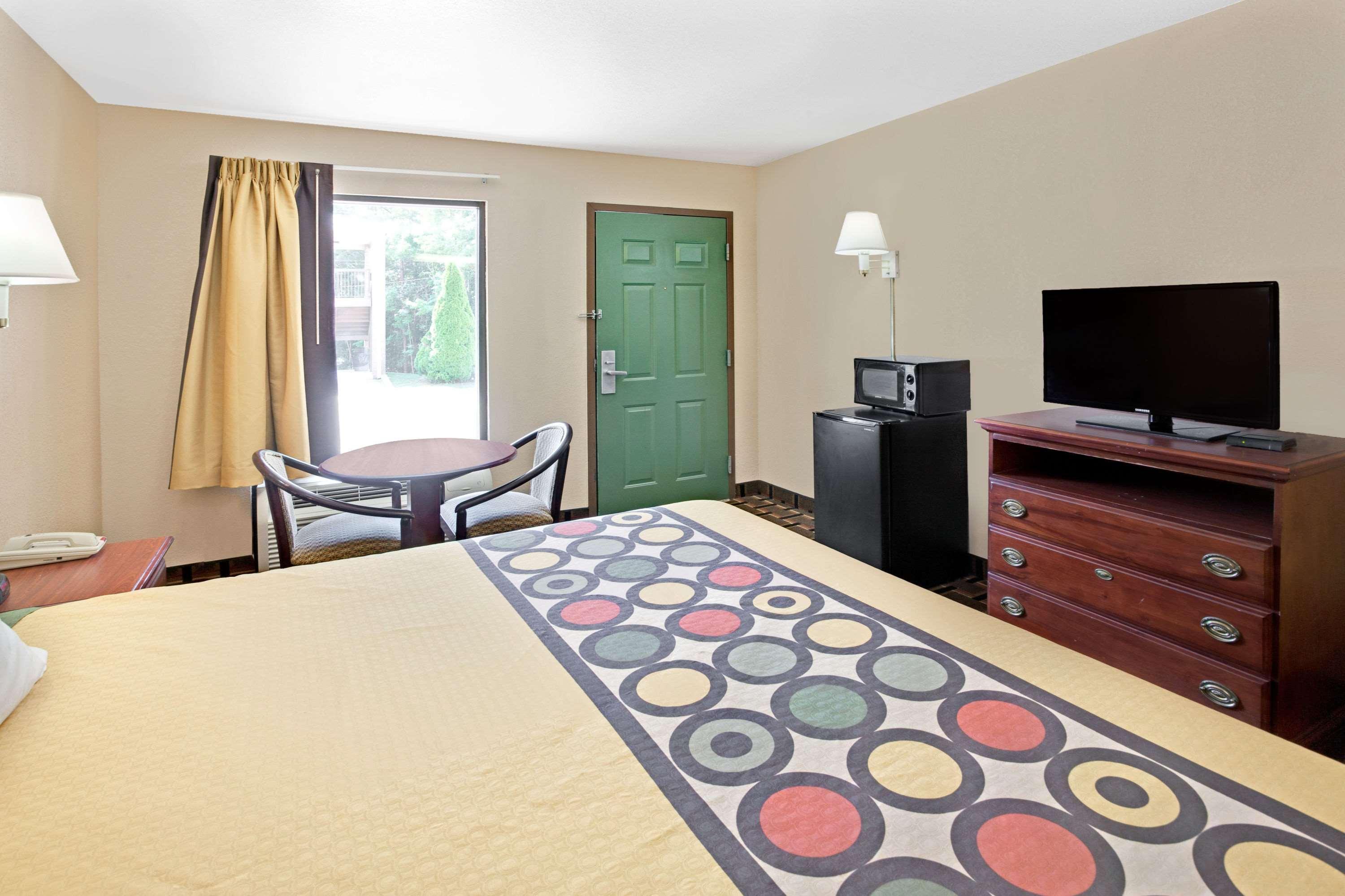 Super 8 By Wyndham Acworth/Atlanta Area Hotel Eksteriør billede